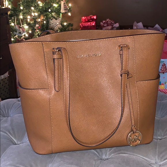 Michael Kors Handbags - Michael Kors tote